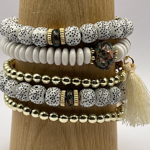 Stylish Gold Boho Chic Stacked Bracelets -  Trendy Stackable Evil Eye Bracelets - Picture 11 of 13